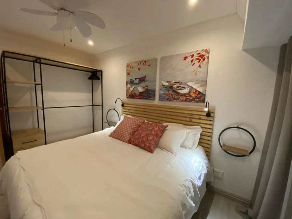 Room 2 (1)