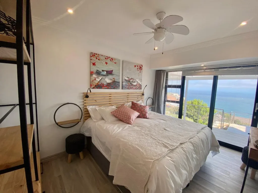 Room 2 (3)